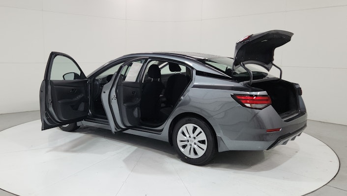 2025 Nissan Sentra S photo 5