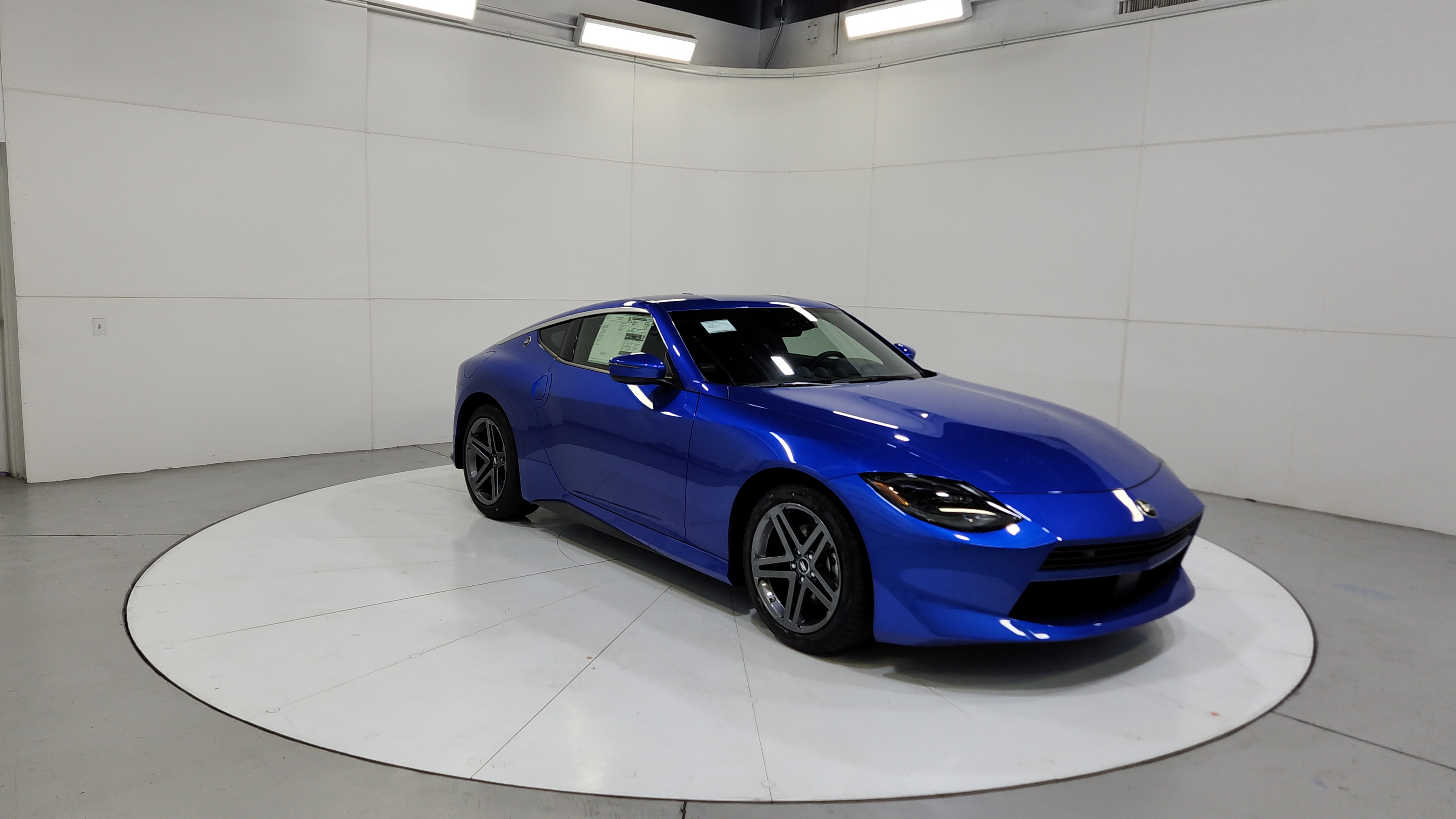その他 NEW YORK 2027 Nissan® Z Sport at Baker Nissan